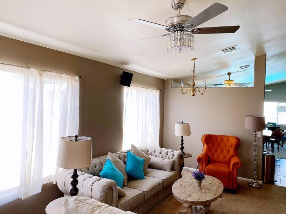 Amazing Heated Pool And Private Hot Tub 3Br In Heart Of Lv Villa Las Vegas Exterior foto